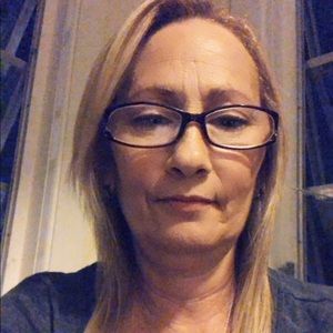 Meet your Posher, Ileana